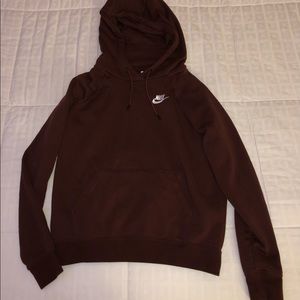 Nike Sportswear Essential Women’s Bronze Eclipse Fleece Pullover Hoodie